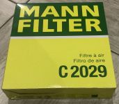 Повітряний фільтр двигуна - MANN-FILTER - C2029