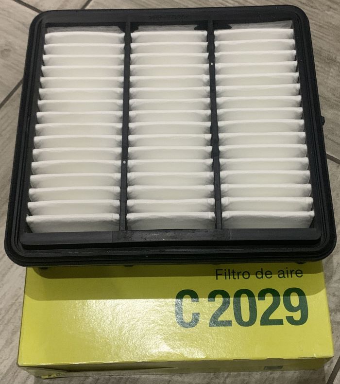 Повітряний фільтр двигуна - MANN-FILTER - C2029