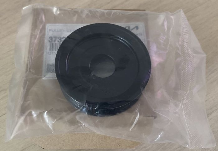 Шків генератора - HYUNDAI/KIA - 37321-22650