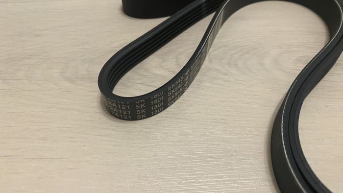 Поліклиновий ремінь - Hyundai/Kia - 25212-2A121