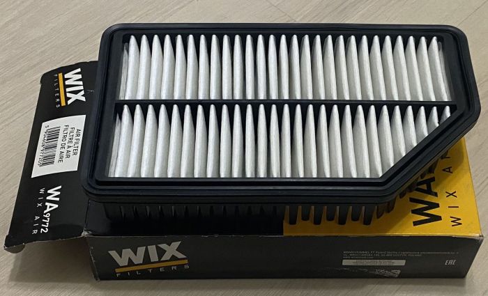 Повітряний фільтр двигуна - WIX - WA9772