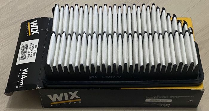 Повітряний фільтр двигуна - WIX - WA9772
