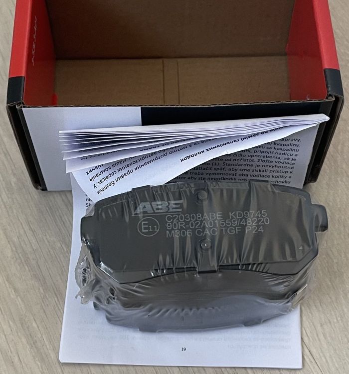 Колодки дискового гальма, задні - ABE - C20308ABE