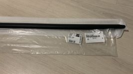 Зовнішній ущільнювач скла передніх лівих дверей - Hyundai - 82210-1C001